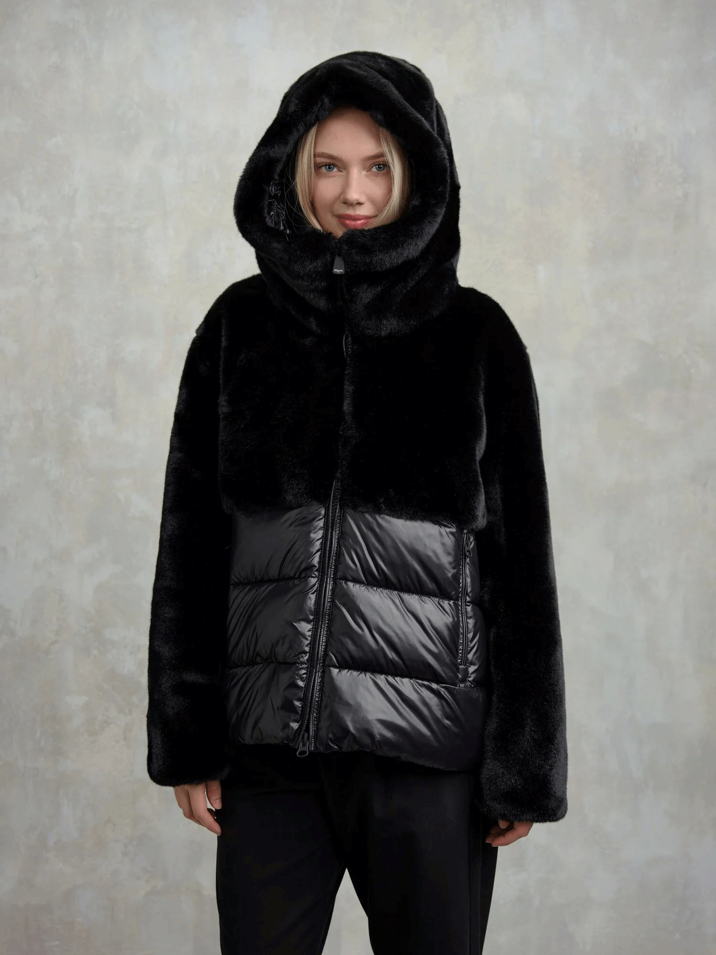 BLAUER GIUBBETTO NYLON CON PELLICCIA ECO FANEVIL