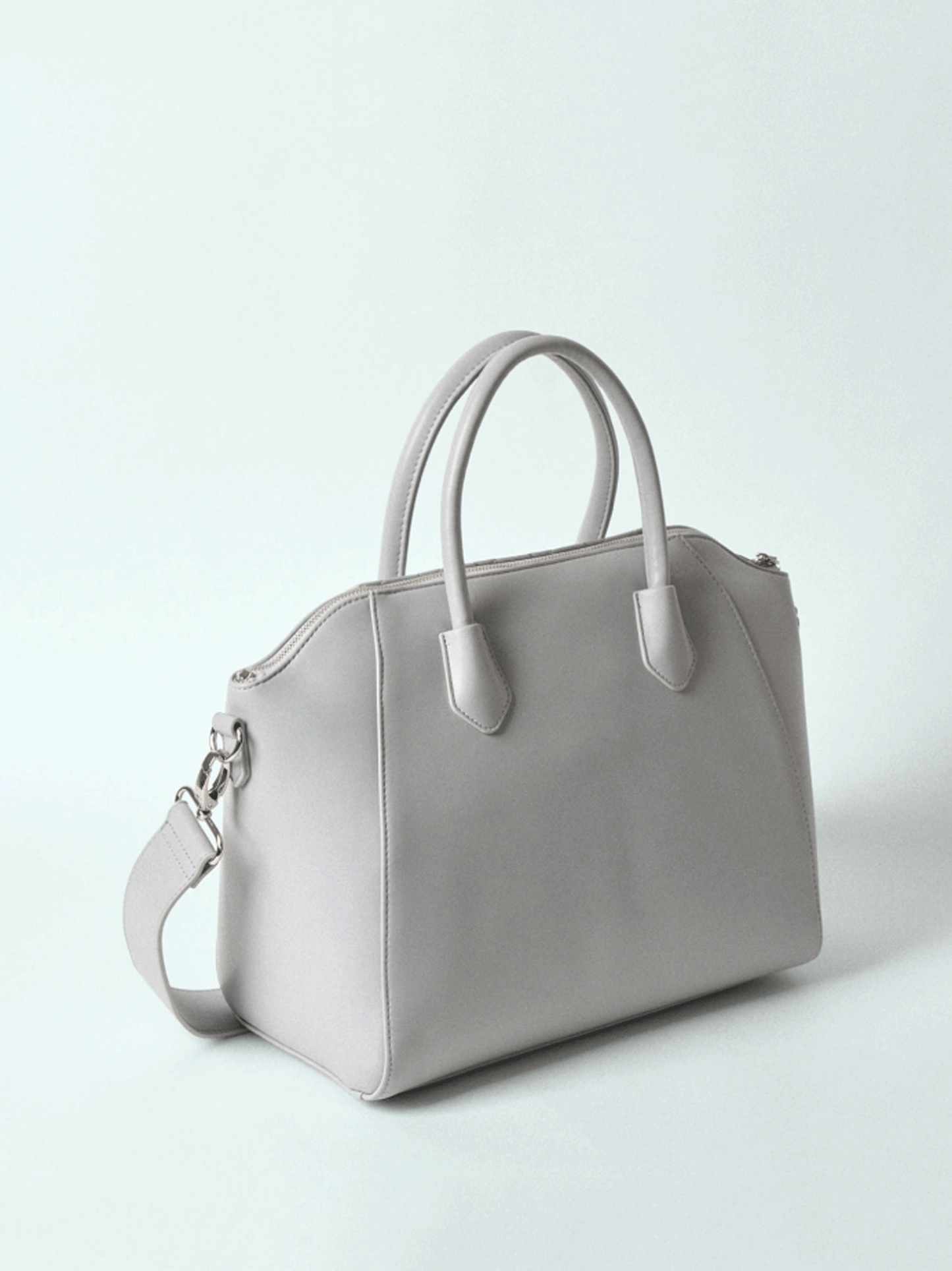 GAËLLE PARIS MAXI DUFFLE IN ECOPELLE