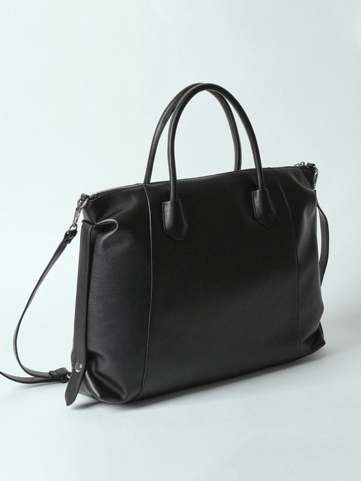 GAËLLE PARIS MAXI DUFFLE IN ECOPELLE